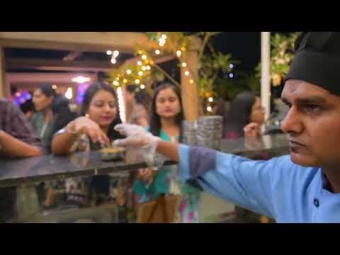 Unlimited North Indian Buffet in Ahmedabad, Ahmedabad Food Trend on YouTube