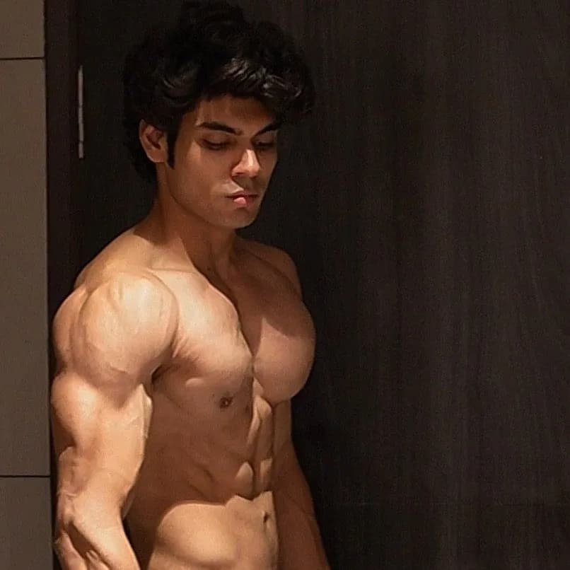 Ankit Lohia, fitness & wellness creator: influencer roster, vexo.club