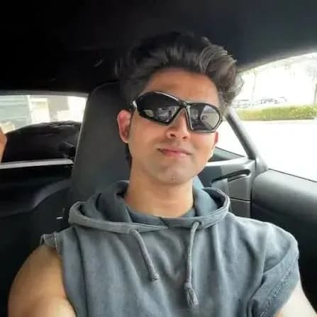 Shashwat Arvind, comedy & entertainment creator in Gurugram: influencer roster, vexo.club